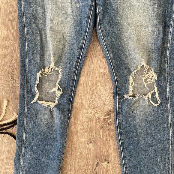 Levi 721 High Rise Skinny - Picture 2 of 5